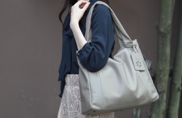 軽いバッグが欲しい!重さストレスから解放される本革バッグ特集